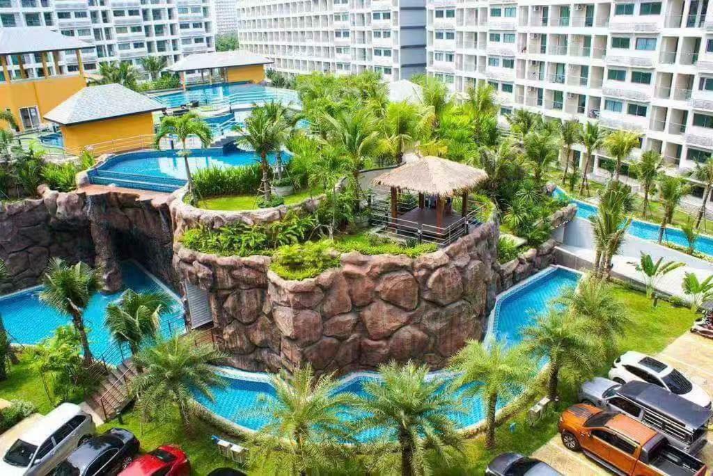 馬爾代夫渡假式公寓酒店 Pattaya Buitenkant foto